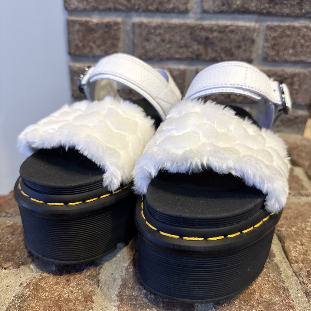 Dr. Martens Voss Quad Fluffy Sandals Women 8 White Heart Buckle Chunky Platform - Picture 15 of 16